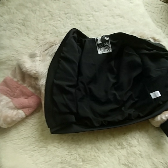 NWT YF&B Faux Fur jacket chubby topper - Picture 8 of 8